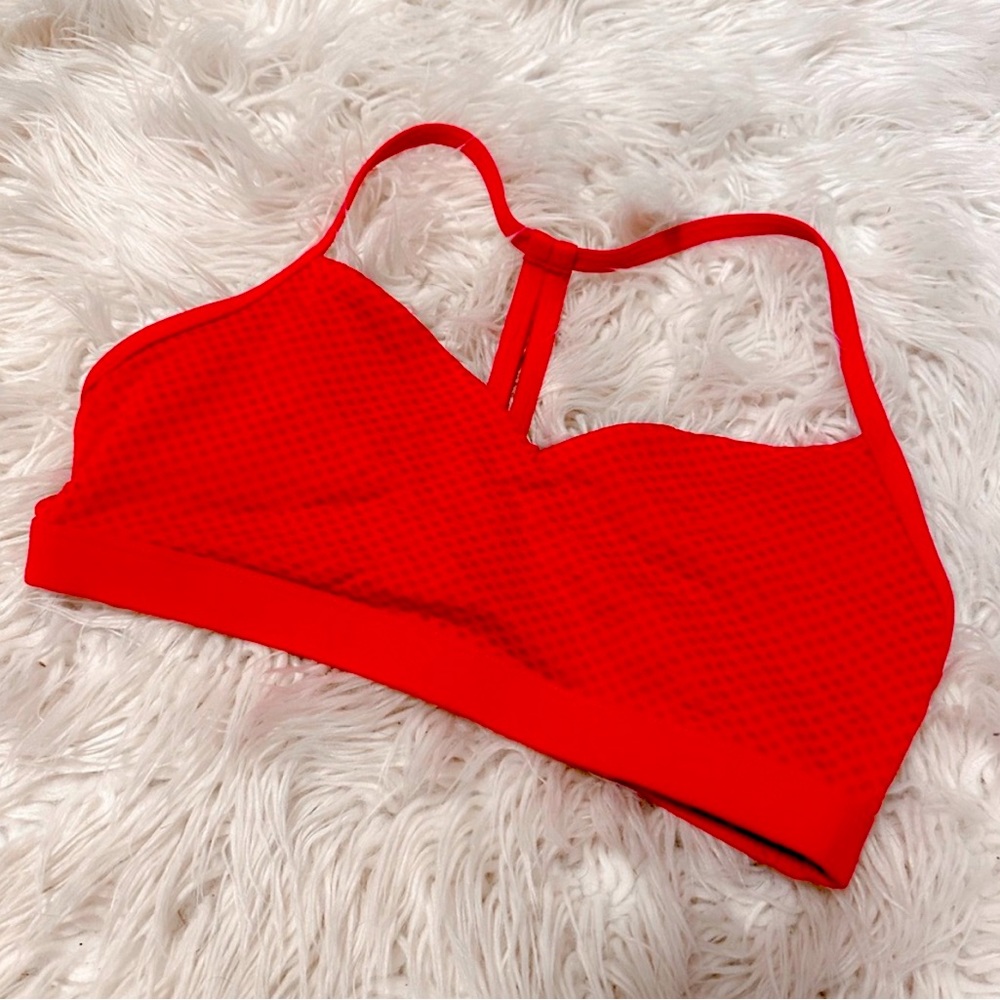 Lorna Jane Hot Red ♥️ Sports Bra XS/S Racerback T strap style
